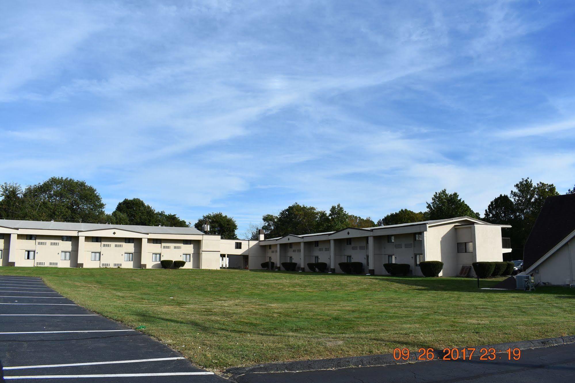 Mho Hotel Bordentown Exterior photo