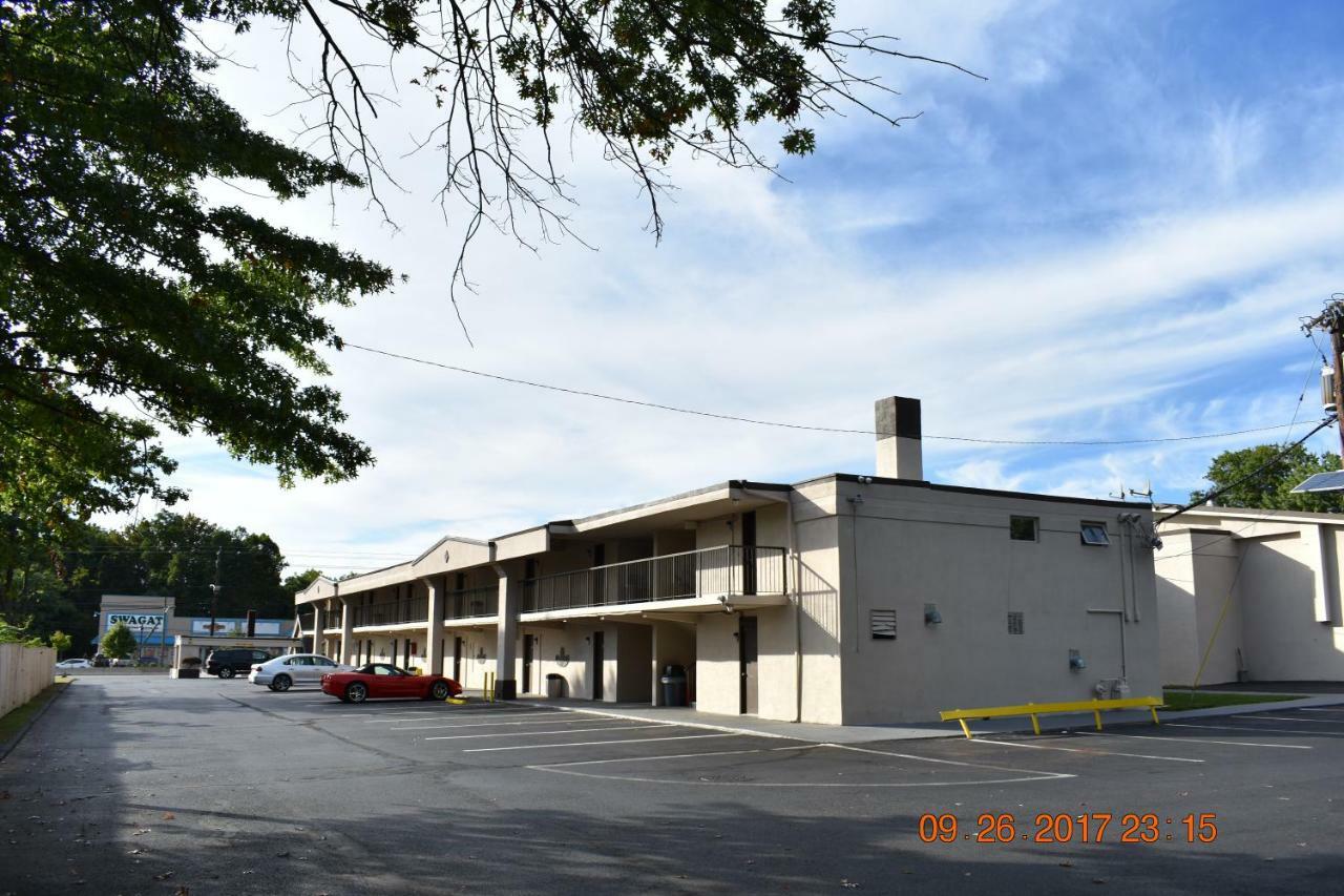 Mho Hotel Bordentown Exterior photo